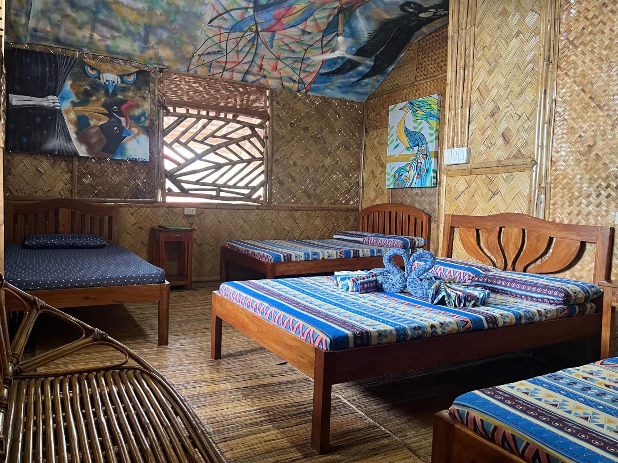Bamboo Nest Beachfront Puerto Princesa Exterior foto