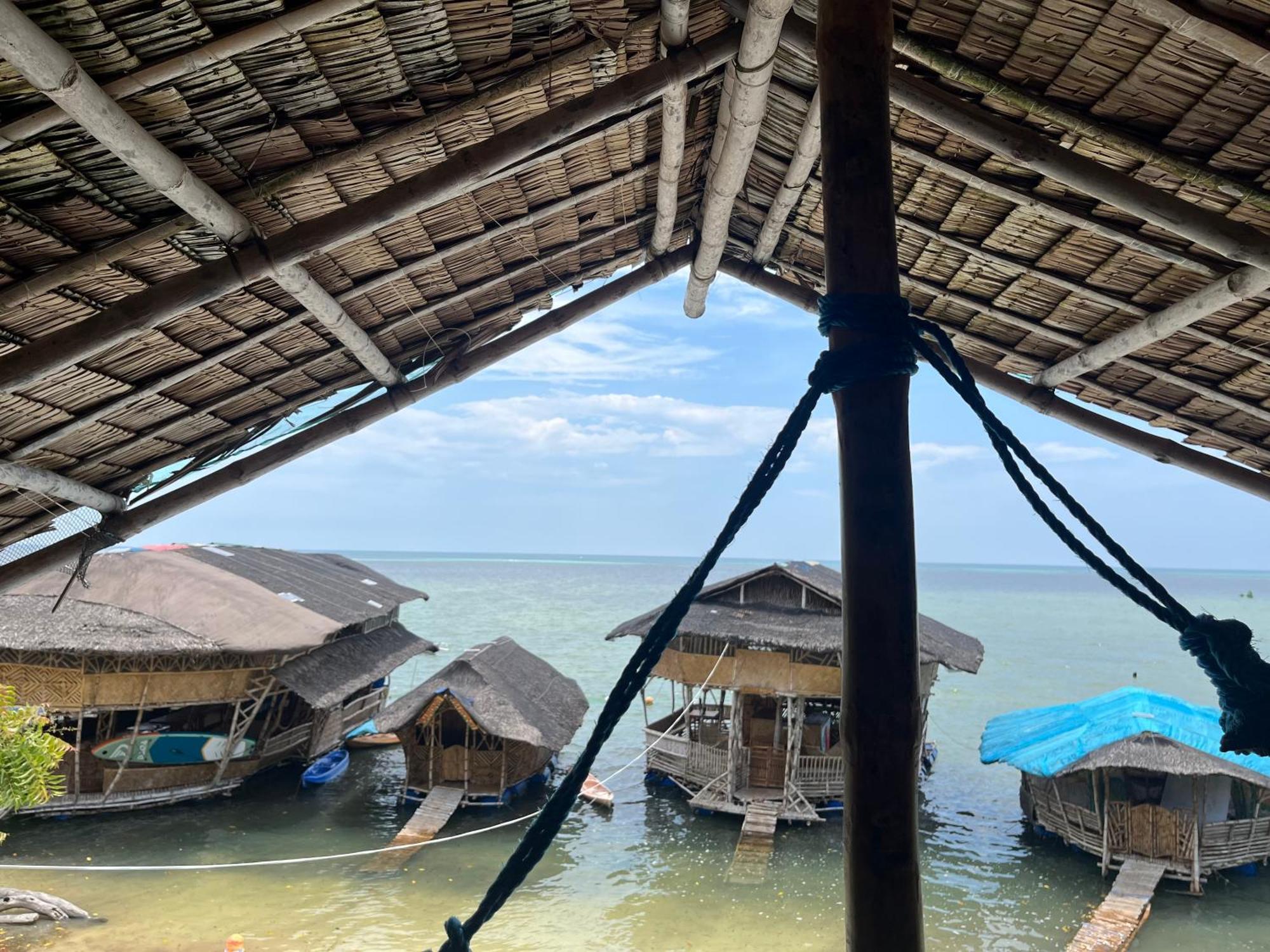 Bamboo Nest Beachfront Puerto Princesa Exterior foto